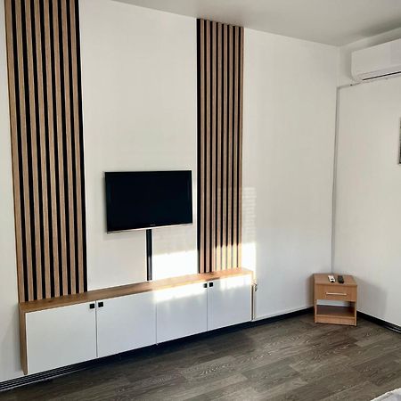 Apartman Grande Ajna Apartment โมสตาร์ ภายนอก รูปภาพ