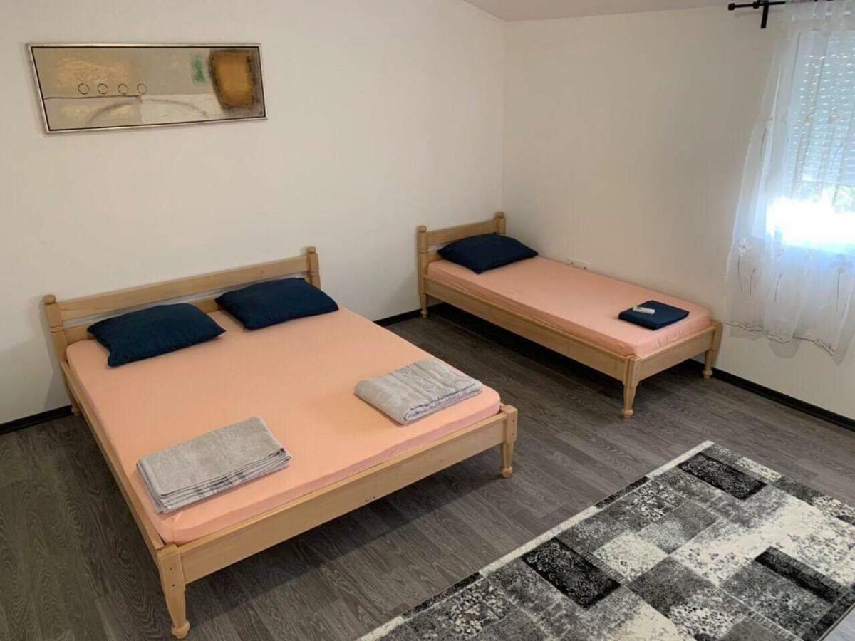 Apartman Grande Ajna Apartment โมสตาร์ ภายนอก รูปภาพ
